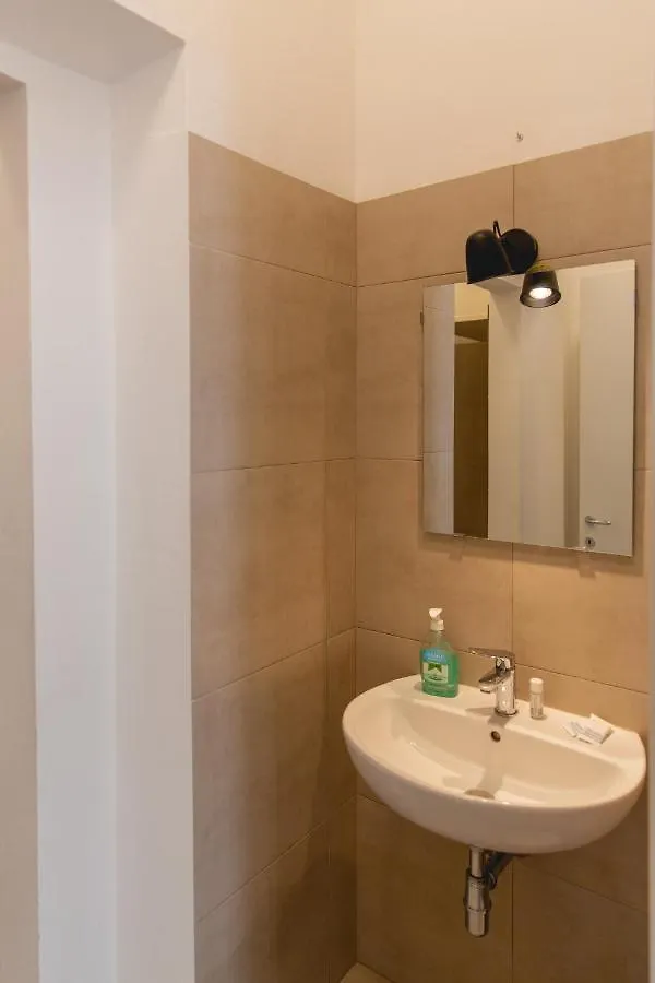 Big Apartment Outside Ztl Zone Florence